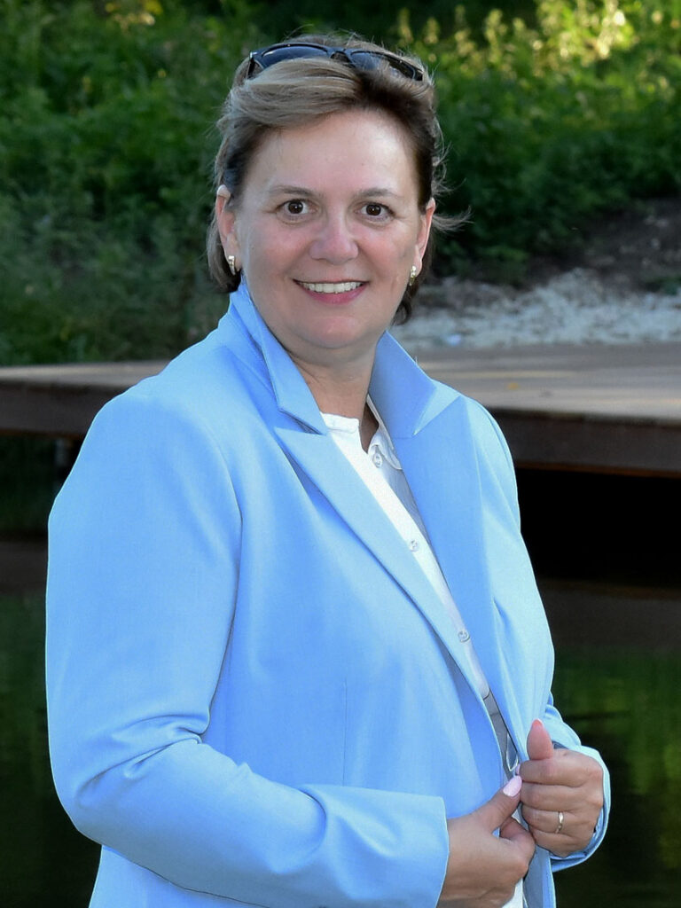 Andrási Kati